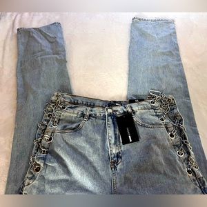 Fashion Nova Breaking Chains Straight Leg Jeans